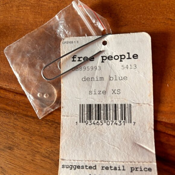 FREE PEOPLE Blue Denim Short Sleeve Button Down Mini Dress Size XS - Picture 4 of 4